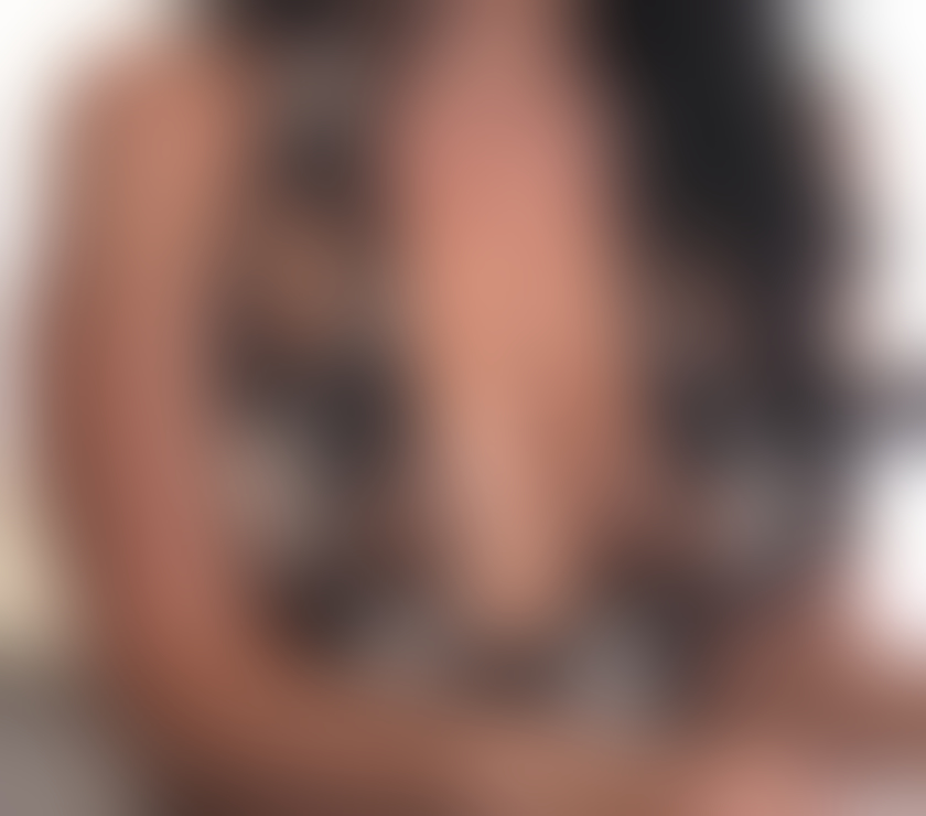 Escorts Essex Maldon - Photos for Kat busty independent English Milf Chelmsford 07716088866